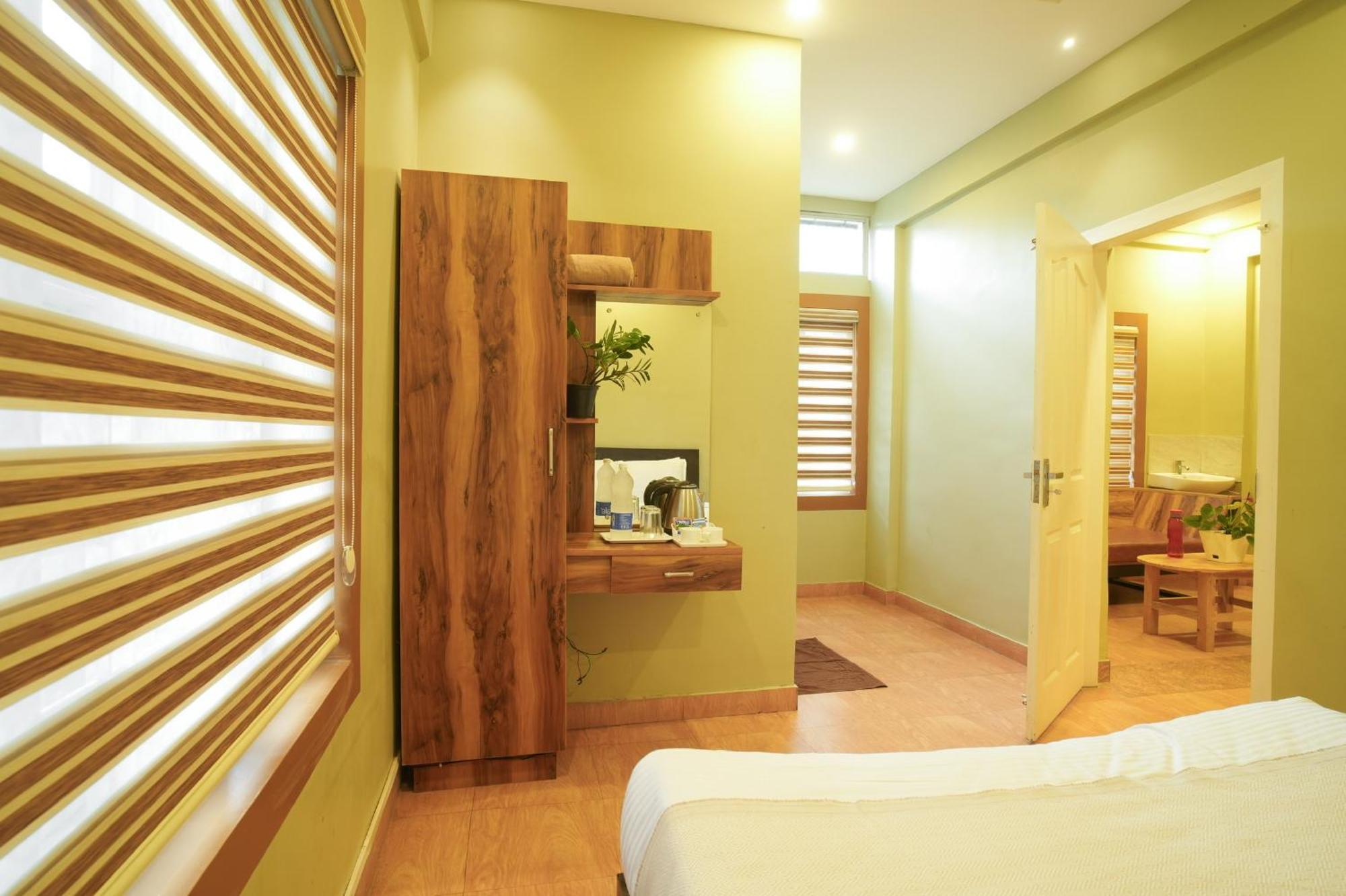 Rasha Residency Hostel Kalpetta Luaran gambar