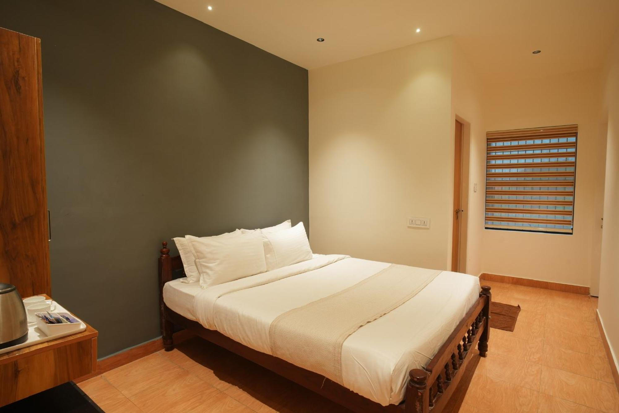 Rasha Residency Hostel Kalpetta Luaran gambar