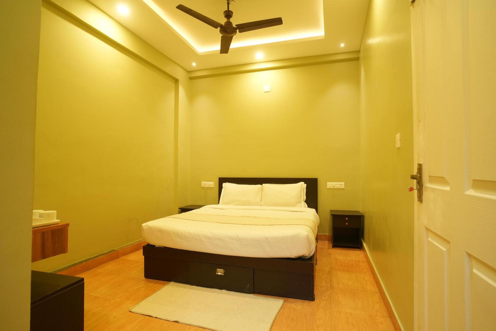Rasha Residency Hostel Kalpetta Luaran gambar